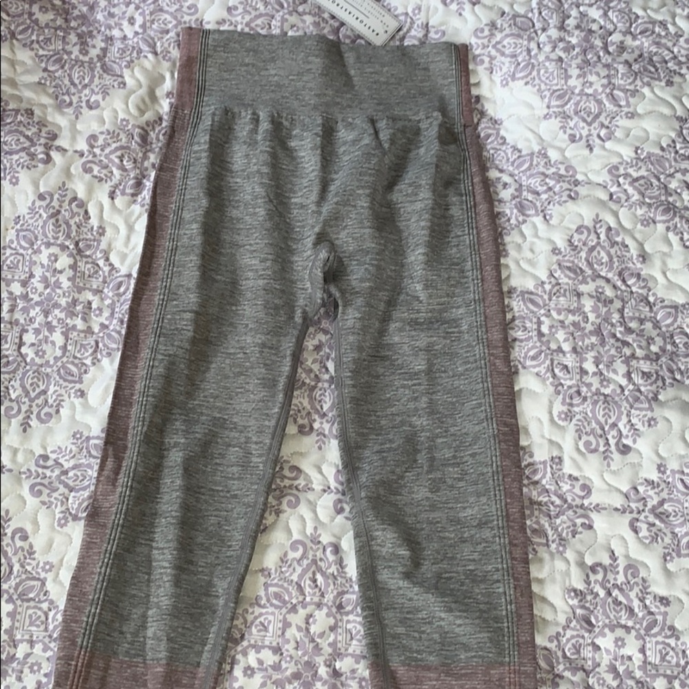 Astoria activewear leggings